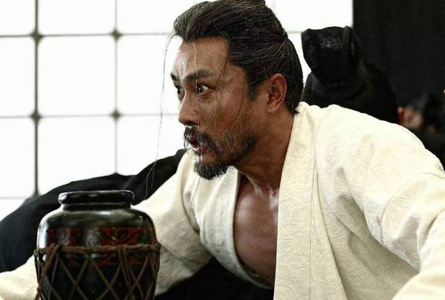 刚才的主角是吴质和朱铄,这次的主角是吴质和陈群.