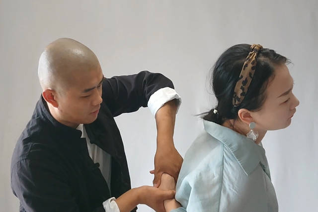 小义武术教练的个人展示页