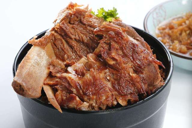 餐饮周刊的个人展示页