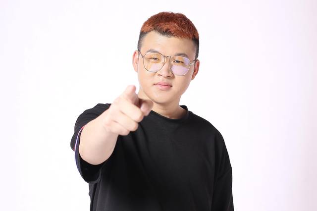 歌手高士其——精神小伙写真系列                  精神小伙系列