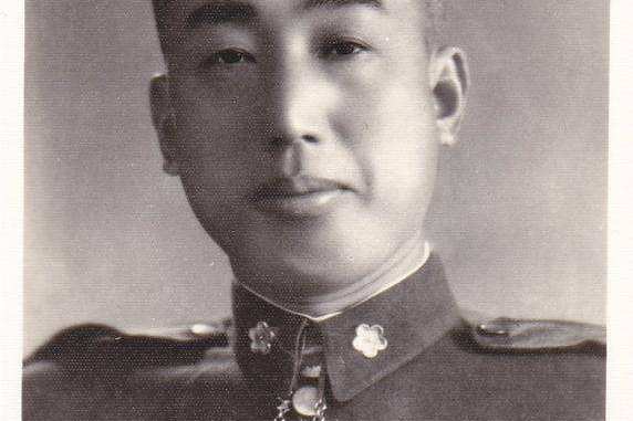 他和红军作战屡战屡败,打鬼子却是一把好手,后跟着程潜起义_彭杰
