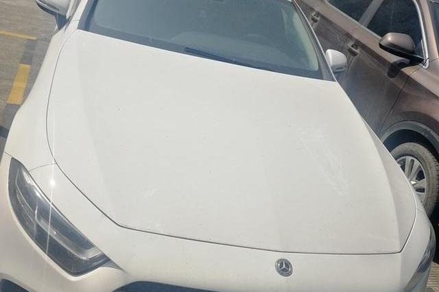 【第一次拍卖】汉中市汉台区一辆梅赛德斯-奔驰1991cc小轿车