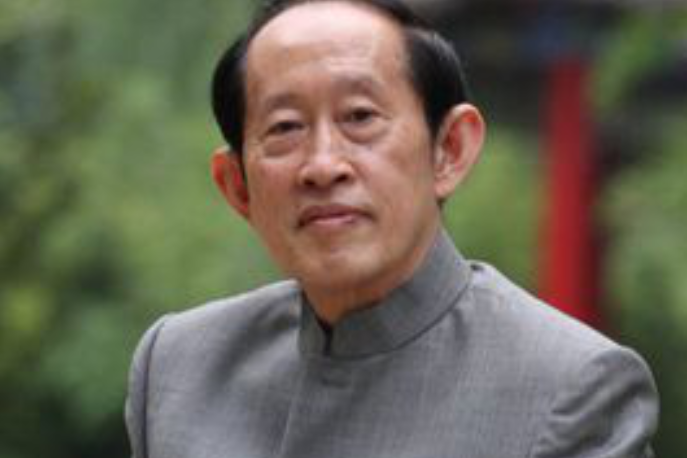 王立群教授:两汉魏晋南北朝文学专家—百家讲坛主讲人—王立群助理雷超琳_研究