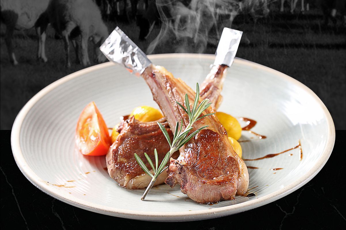 大菊g铁板烧丨七骨羊排软嫩细腻,肥而不腻