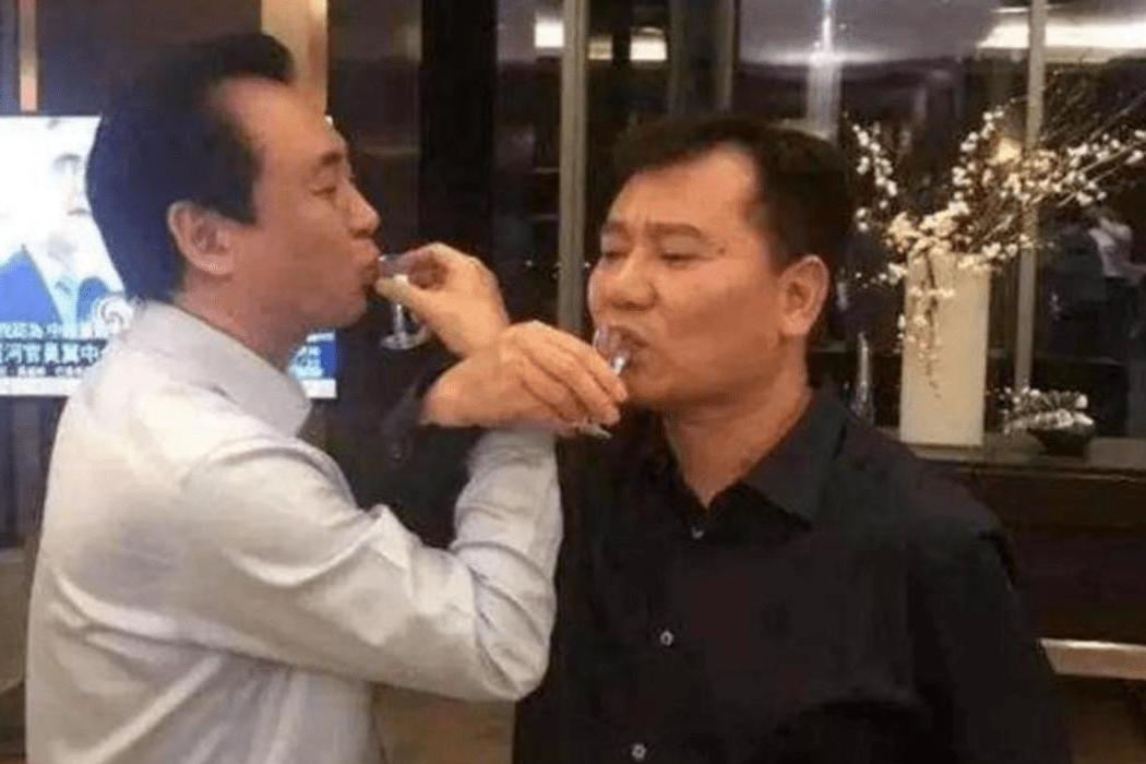 张近东自救之旅