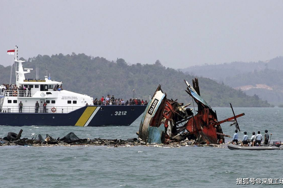 海軍和海警船對越南一直都非常嚴厲,在2019年5月6日,印尼擊沉56艘漁船