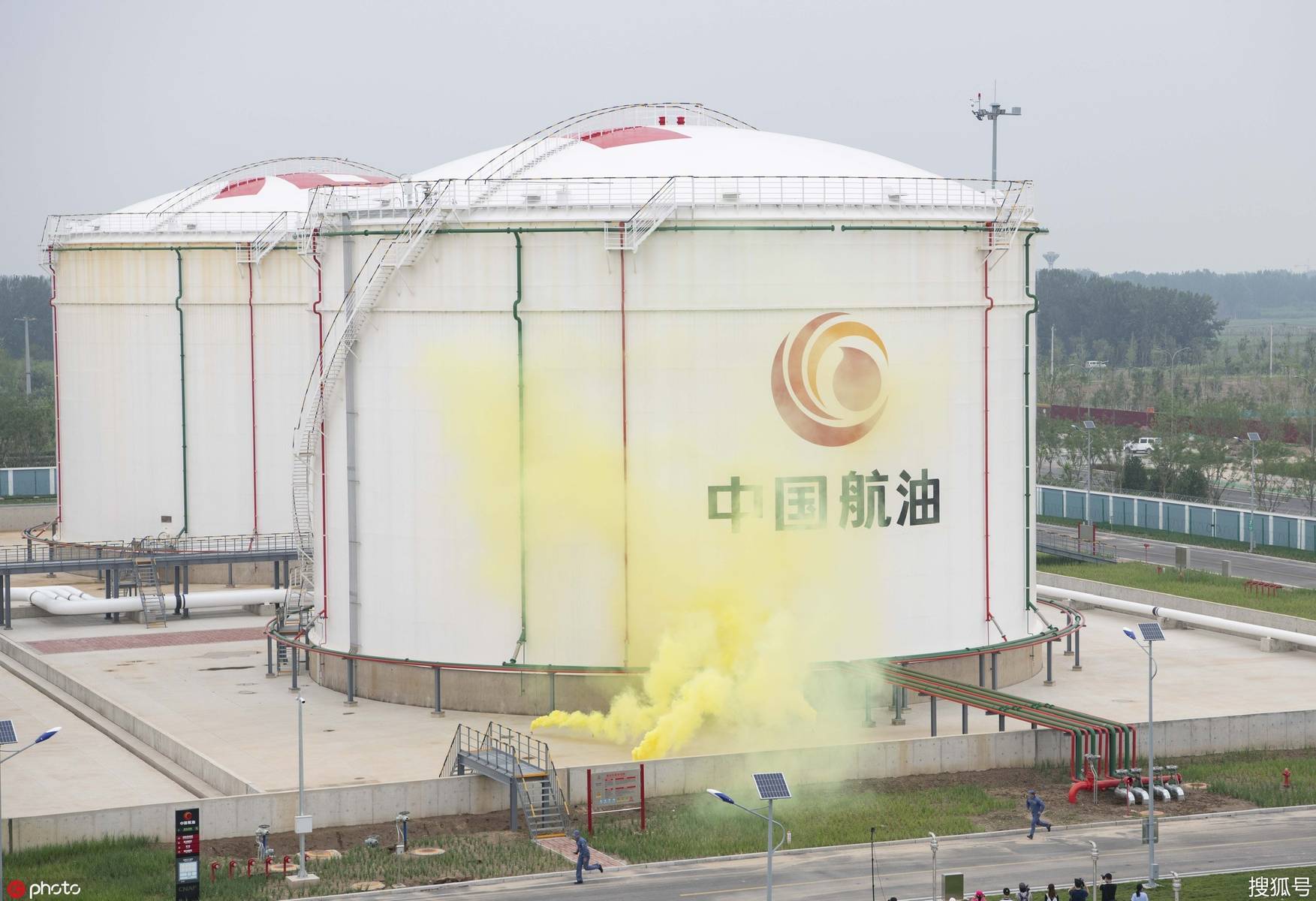 北京大兴国际机场油区“突发火灾”,四方联合演练-搜狐大视野-搜狐新闻