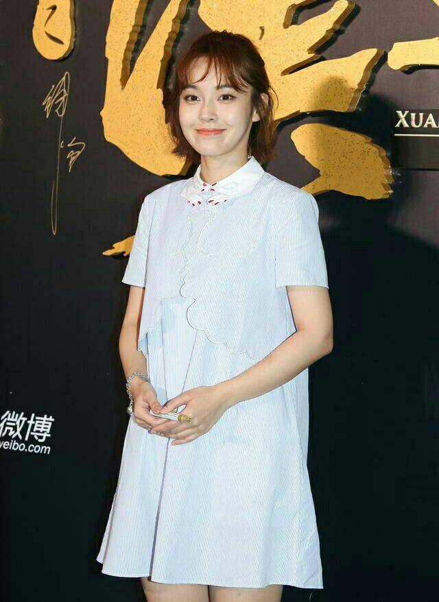 小花旦张佳宁魅力写真，网友：甜美清新脱俗-搜狐大视野-搜狐新闻