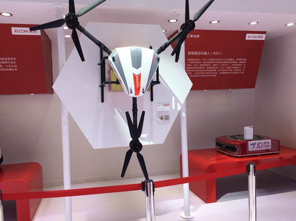 科技 正文 这三款无人机是京东x事业部自主研发的,其中,三轴六旋翼