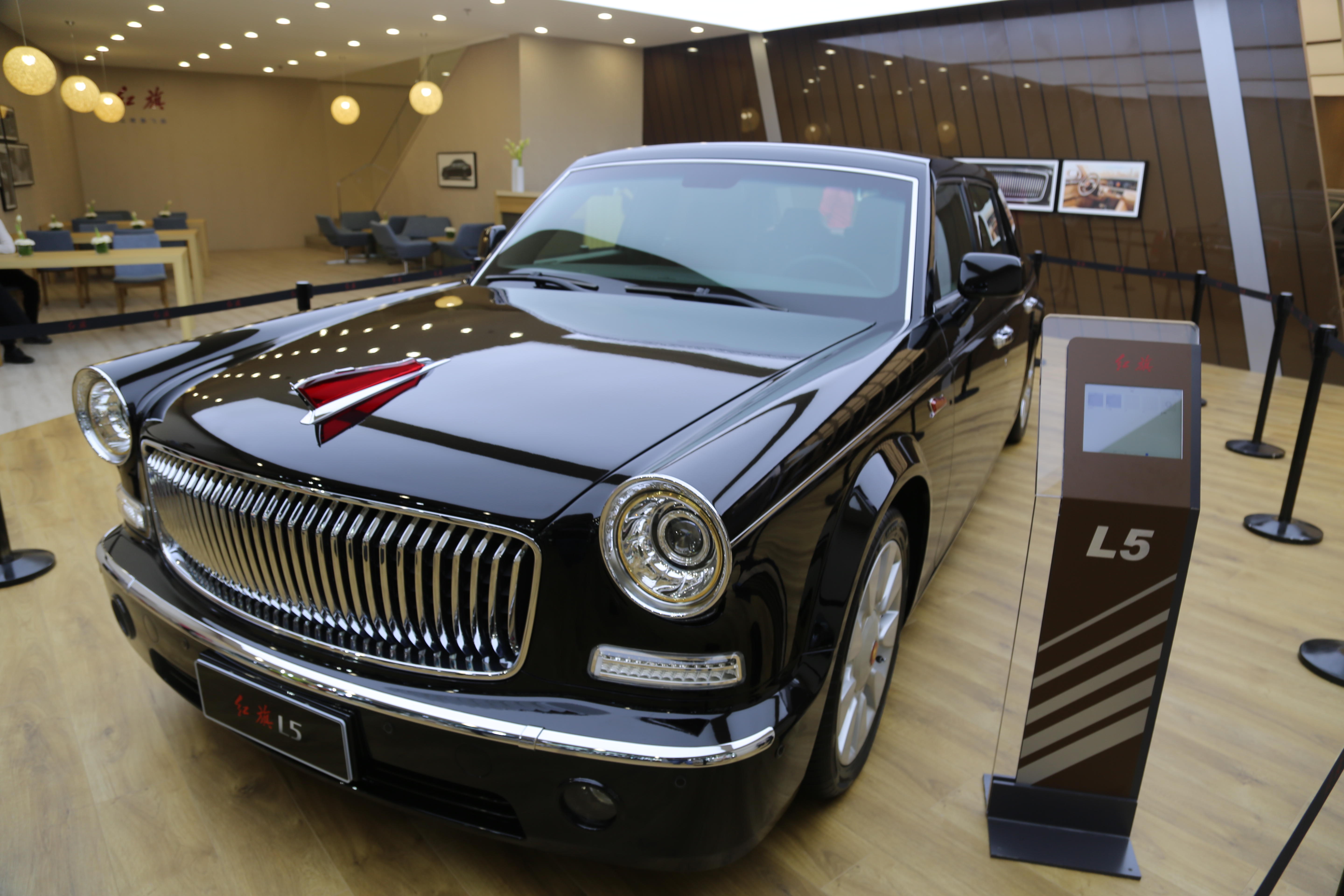 红旗l5车展实拍,中国版劳斯莱斯,售价高达500万