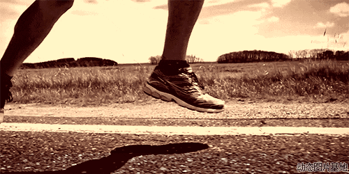 人物跑步动态图图片