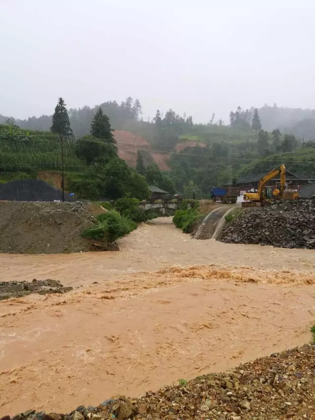 天柱遭遇大暴雨最新浸水情況彙總大天柱挺住