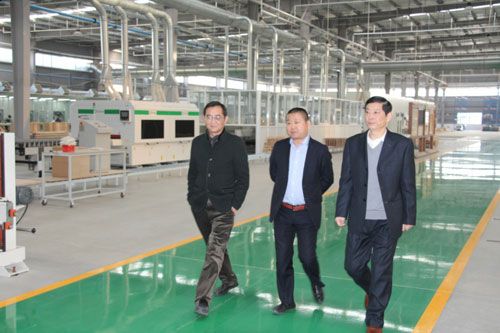 叶集区委书记刘爱武调研企业生产和项目建设工作