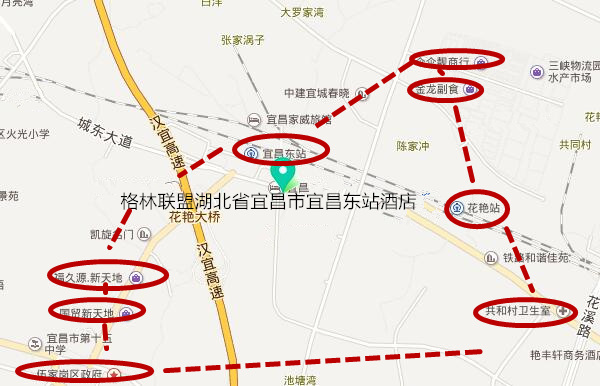 酒店位于宜昌客运中心站内,距离宜昌东火车站仅420米,距离三峡机场28