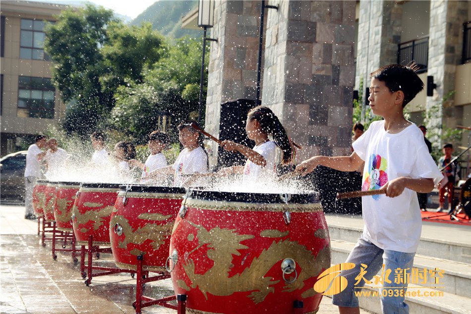 7月15日,由甘肅省青年音樂家協會,蘭州九拍總校主辦,天水九拍新正鼓藝