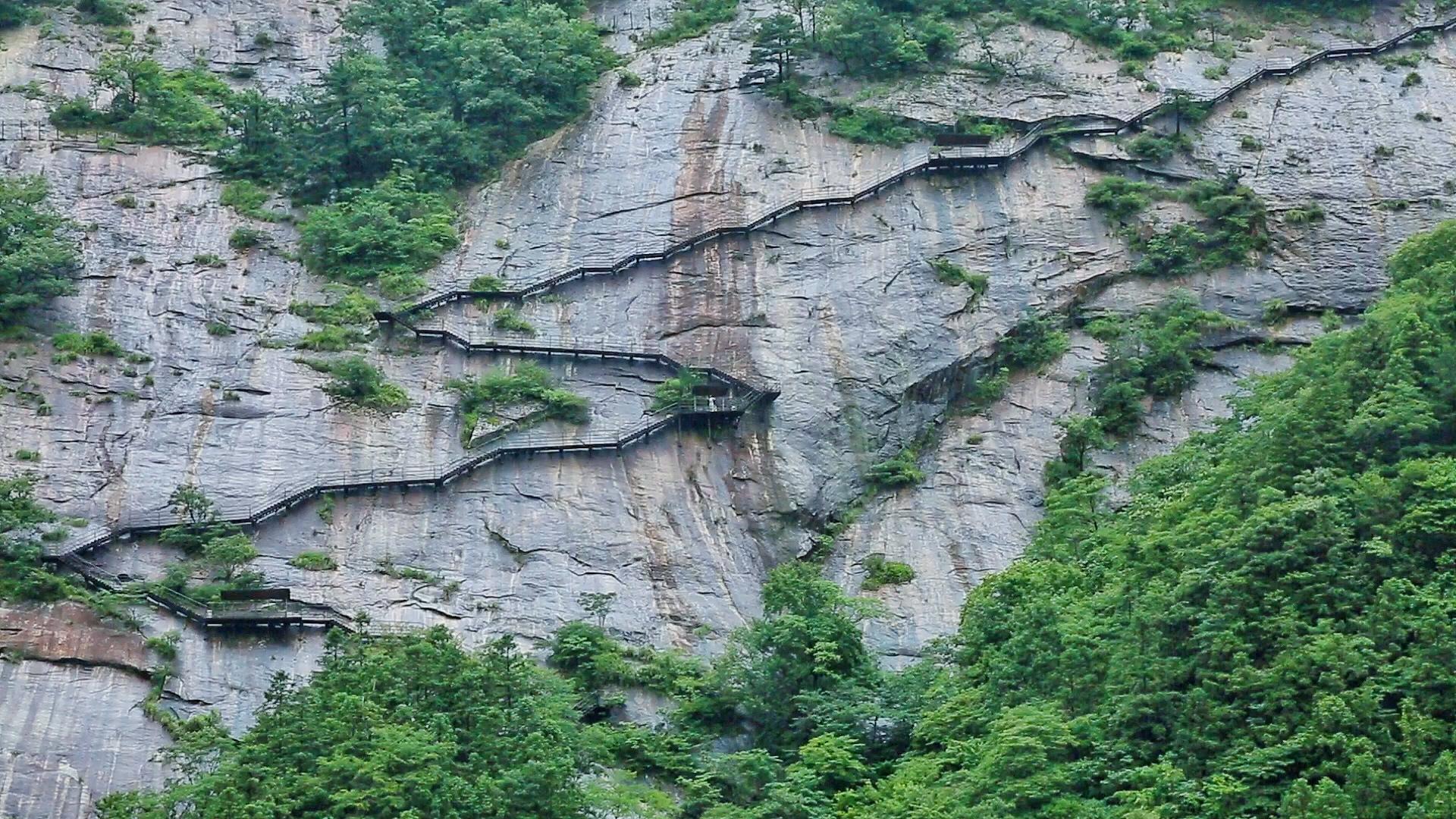 燕子河大峡谷,大别山深处隐藏的一处峡谷天坑奇景