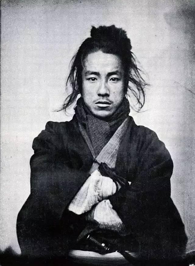 古代日本浪人的发型图片