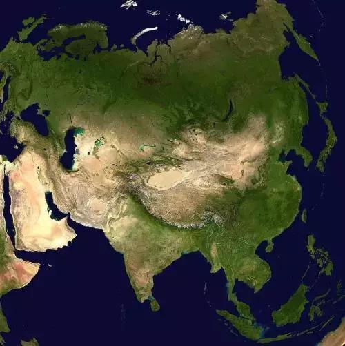 上亚洲地势图,感受一下~另外,印度东,西,南三面大部分沿海,北面挨着