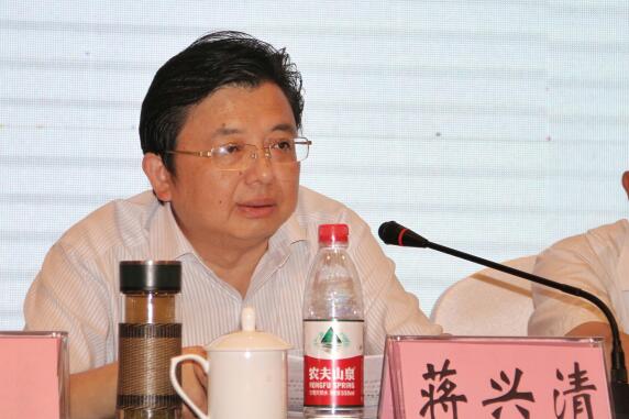 在下午的工作会上,大竹县委副书记,县长李志超到会作了热情洋溢的致辞