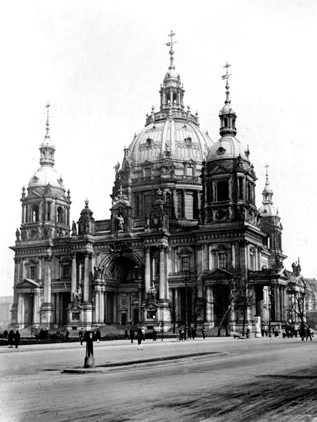 柏林大教堂(berliner dom)建造于1894年~1905年,位于德国柏林市博物馆