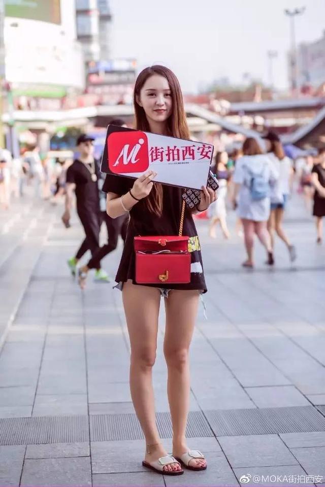 西安小寨美女街拍图片