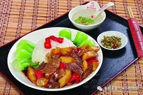 還是一樣火爆,快餐首選蓋澆飯