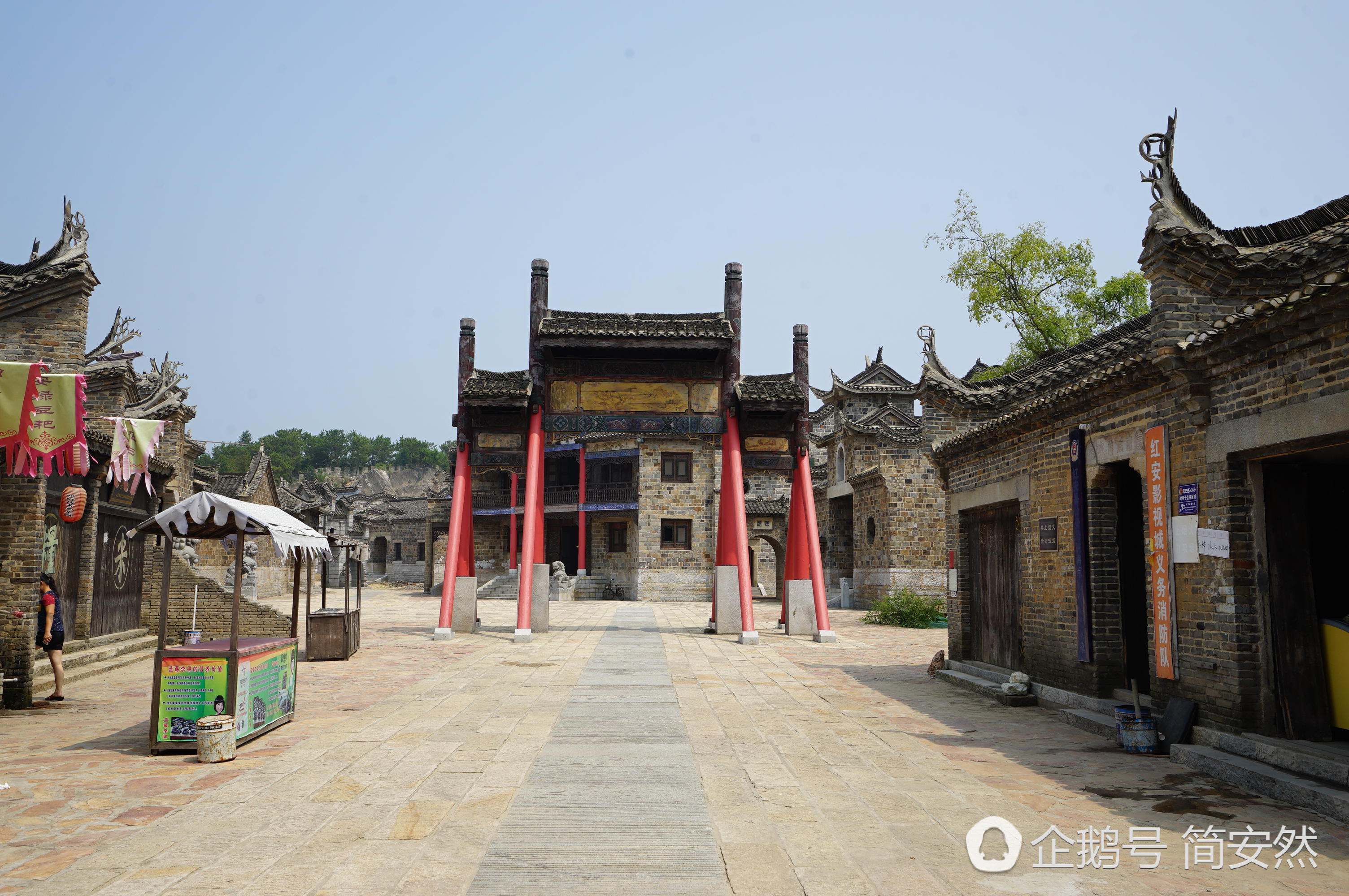 建军节游红安将军影视城寻访抗战剧中见过的场景