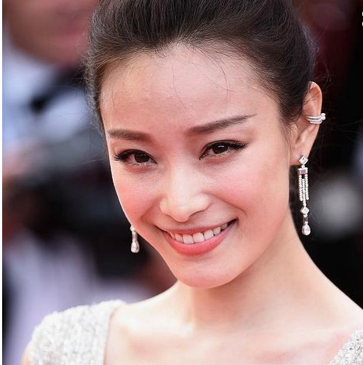 外媒鏡頭下女星真實的面目,特別是第四位