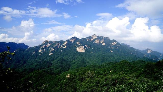 白天觀山海遊小鎮,夜晚啤酒燒烤,西泰山就這麼燃