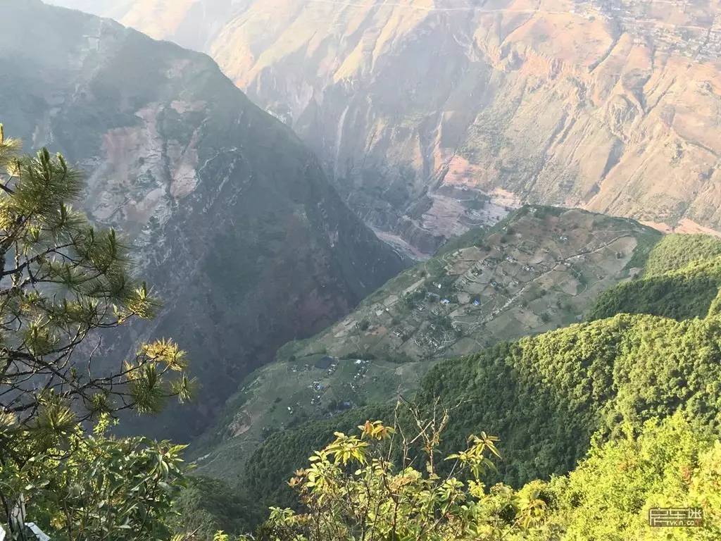 小剛方言推薦路線探索神秘大涼山懸崖村