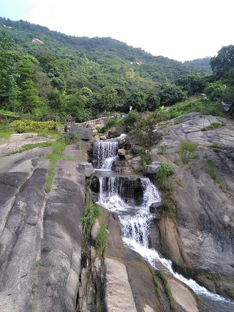 行走深圳羊台山