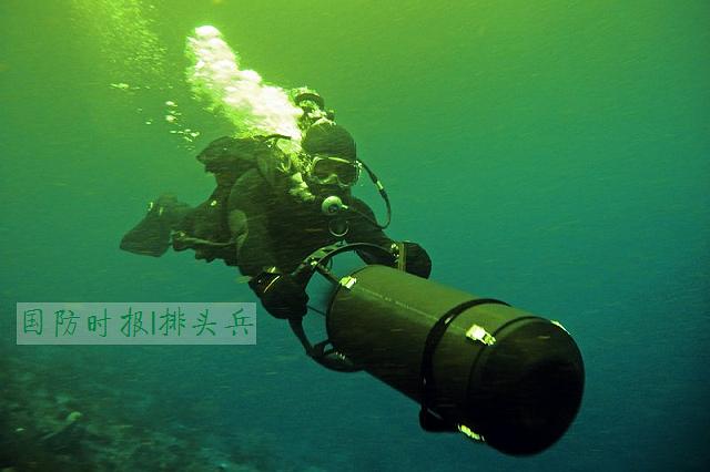 军用水下推进器图片