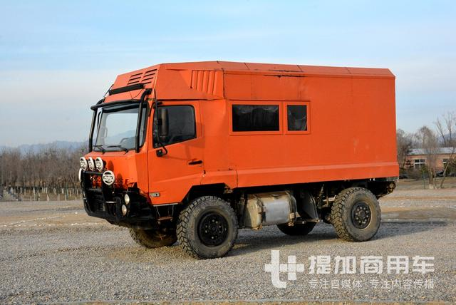 东风6x6越野卡车改房车图片