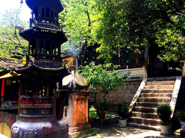 丽江普济寺风景文化探秘