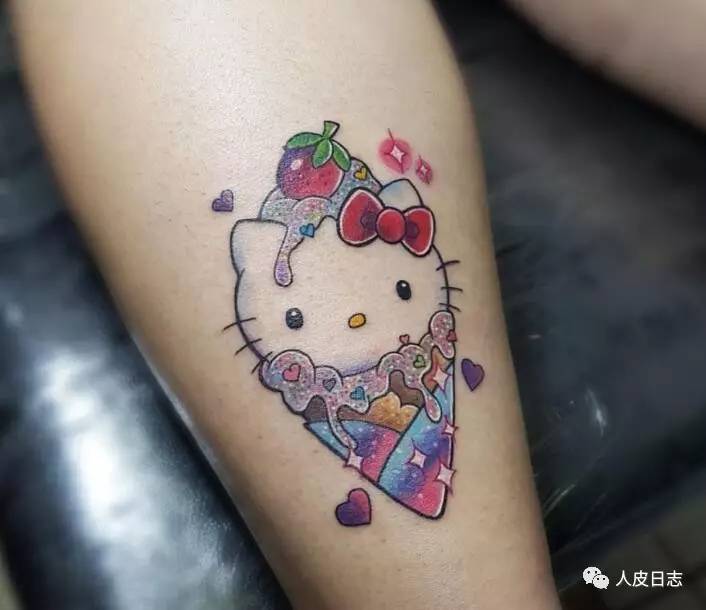 人皮日誌第196篇你有你的變形金剛我有我的hellokitty