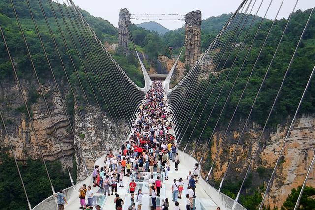 張家界大峽谷玻璃橋