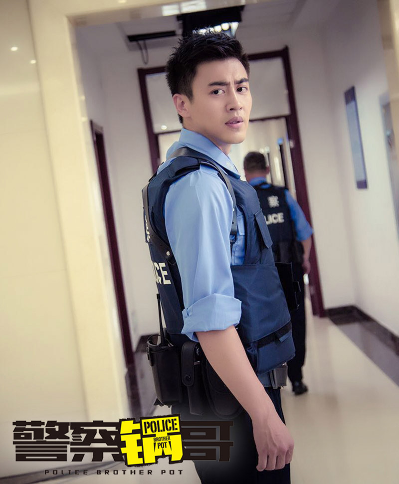 《警察锅哥》是演员刘凯首次独挑大梁,担纲男一的电视剧