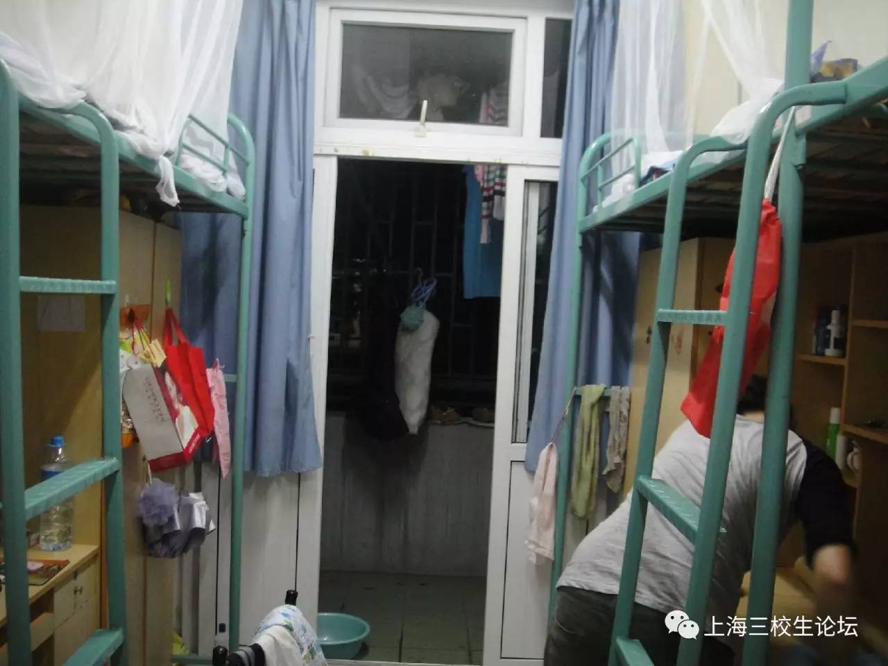 上海商学院寝室图片图片