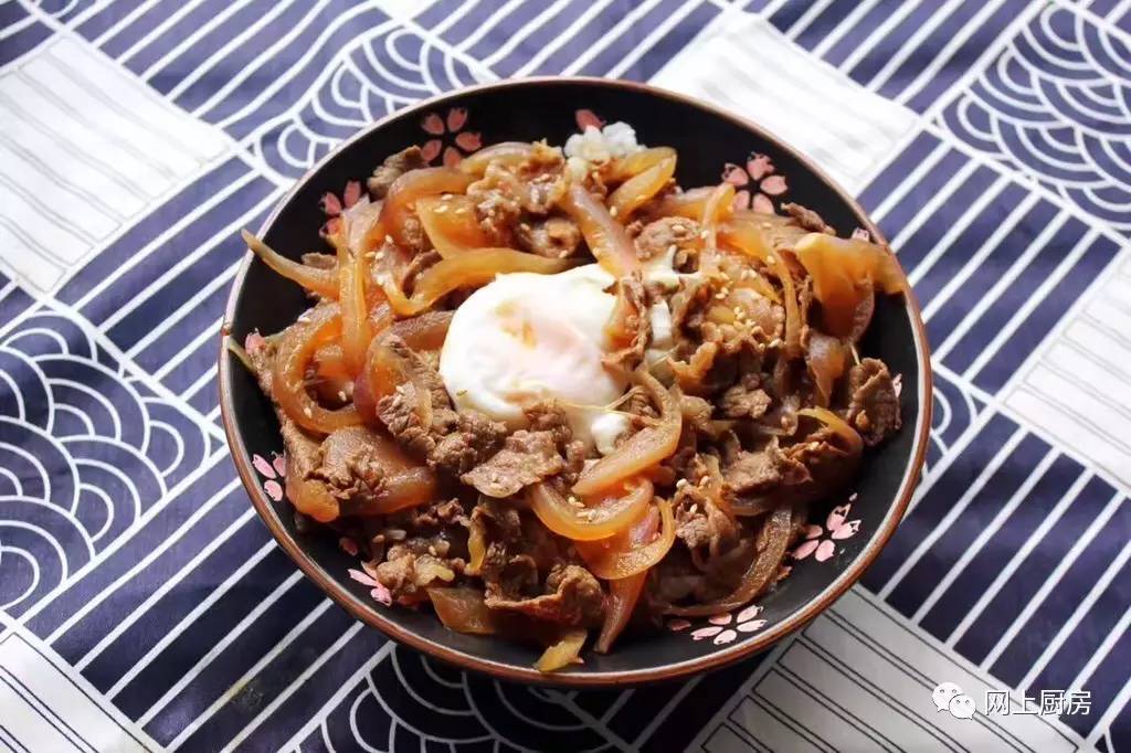 教你做比食其家还好吃的牛肉丼!