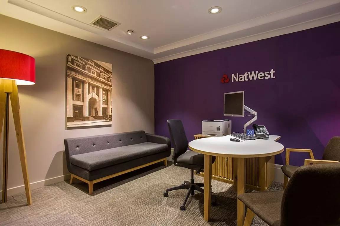 国民银行natwest:亲民的品牌定位带来的大客户帝国