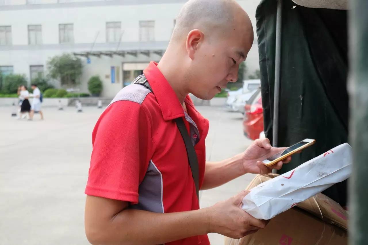 生活在里水的你有留意过擦肩而过的他们吗