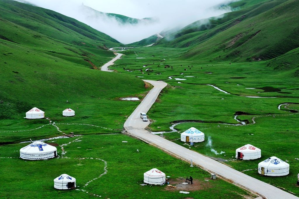 ▼會澤大海草山家aaaa級旅遊景點羅平古十景之一的