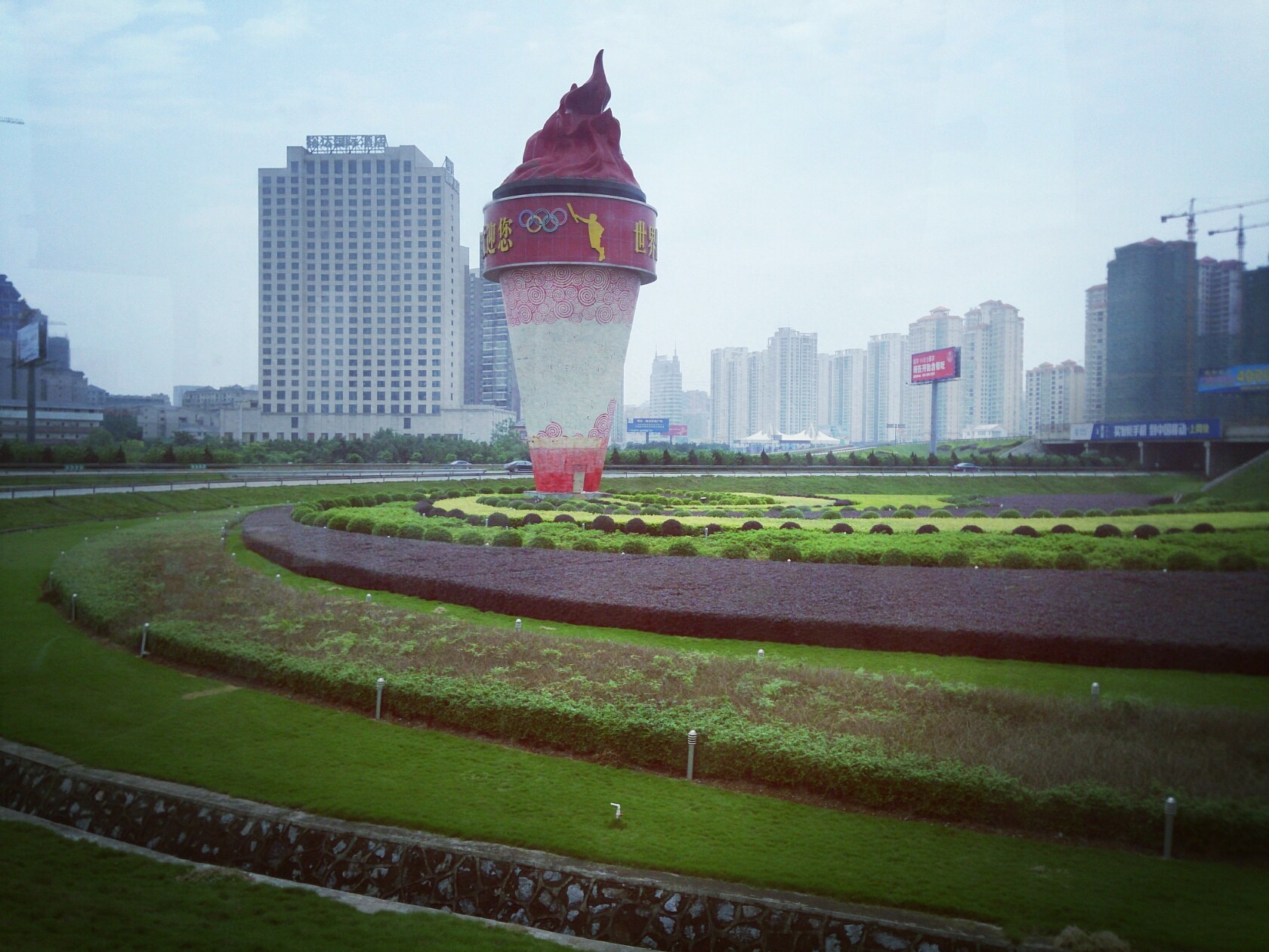 来宾地标图片