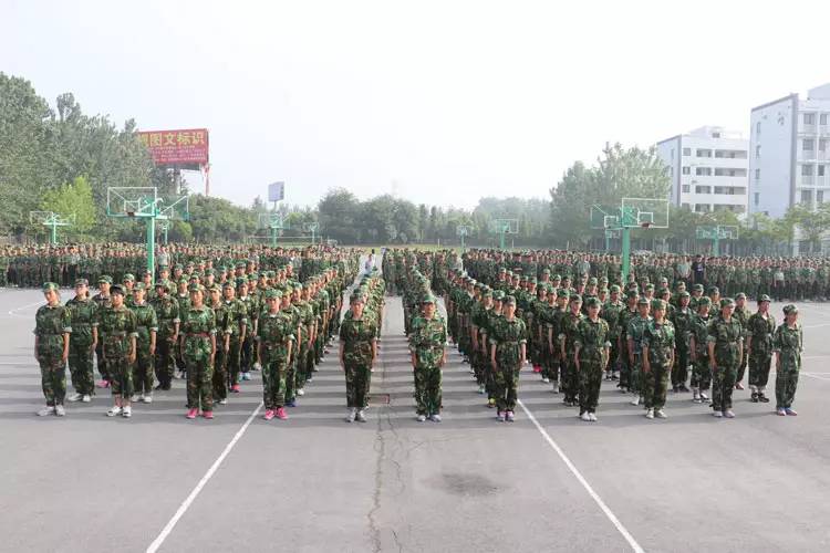 泗阳致远中学高中部图片