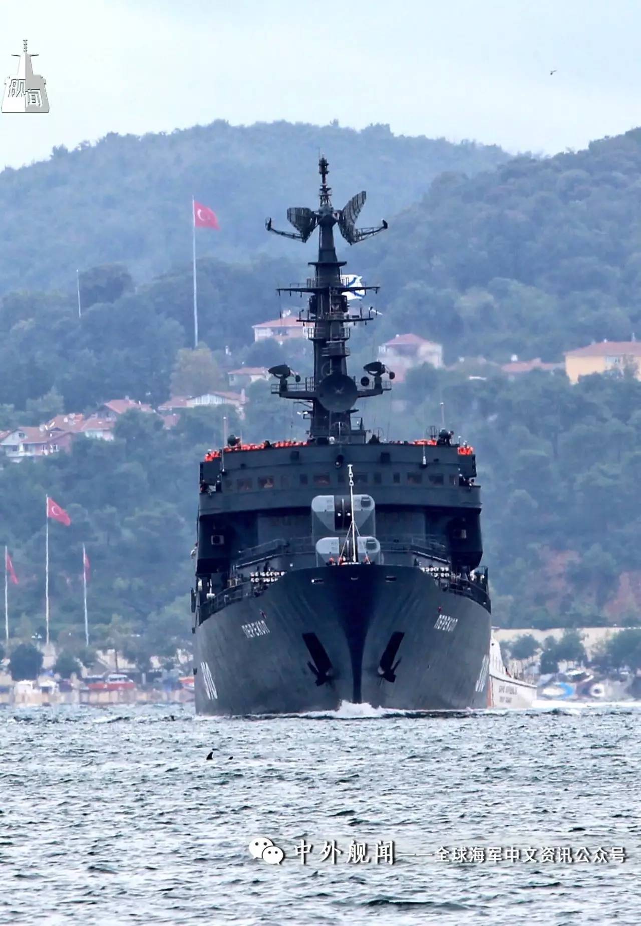 俄罗斯海军波罗的海舰队887型训练舰彼列科普号通过土耳其海峡