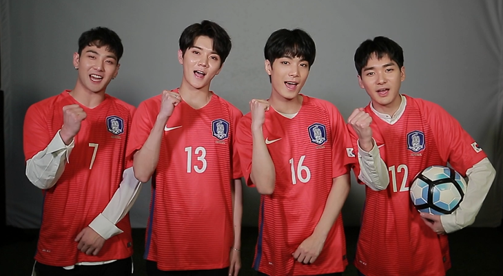 包含韩国国家男子足球队的词条