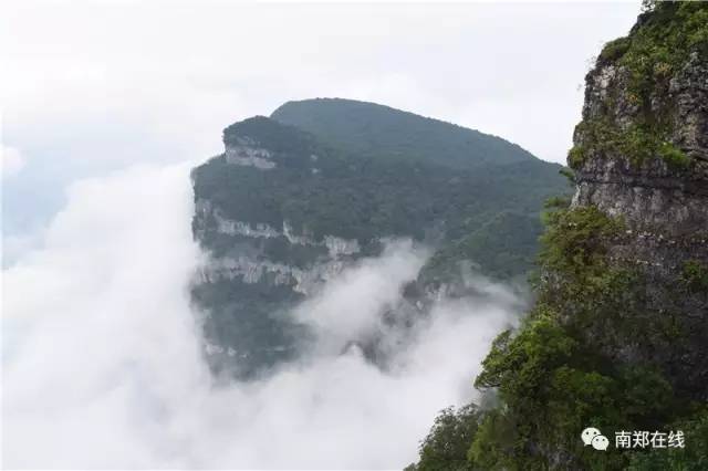 漢中重磅景區站在龍頭山好比活神仙