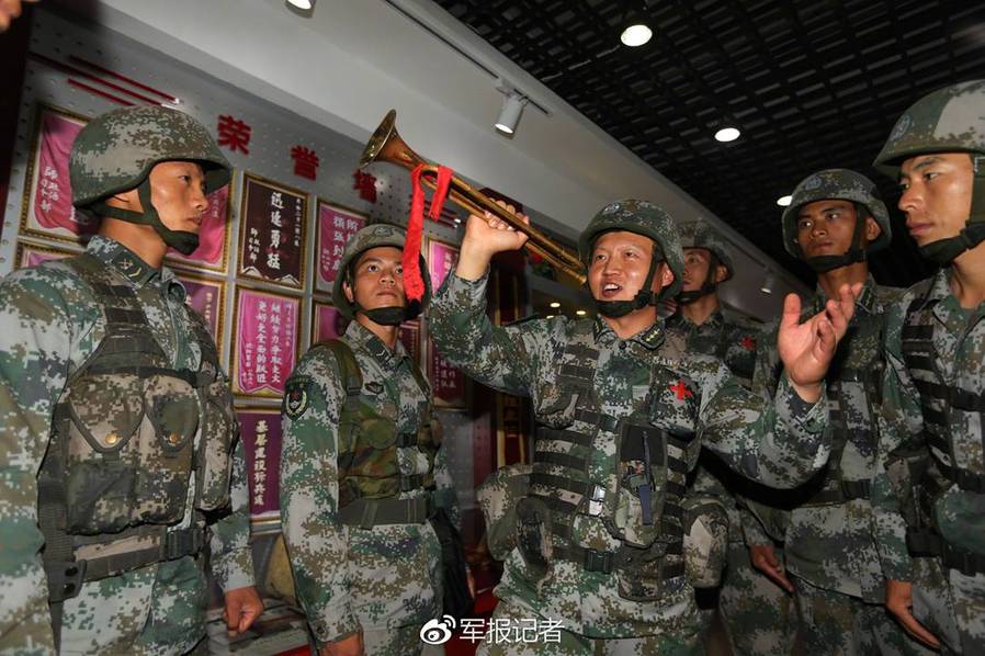 锦州陆军暴风雨部队迎接朱日和军演