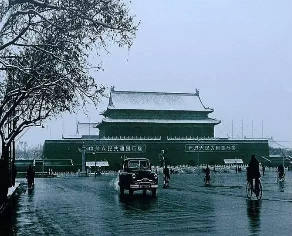 穿越百年的北京老照片,老北京人都不一定见过!