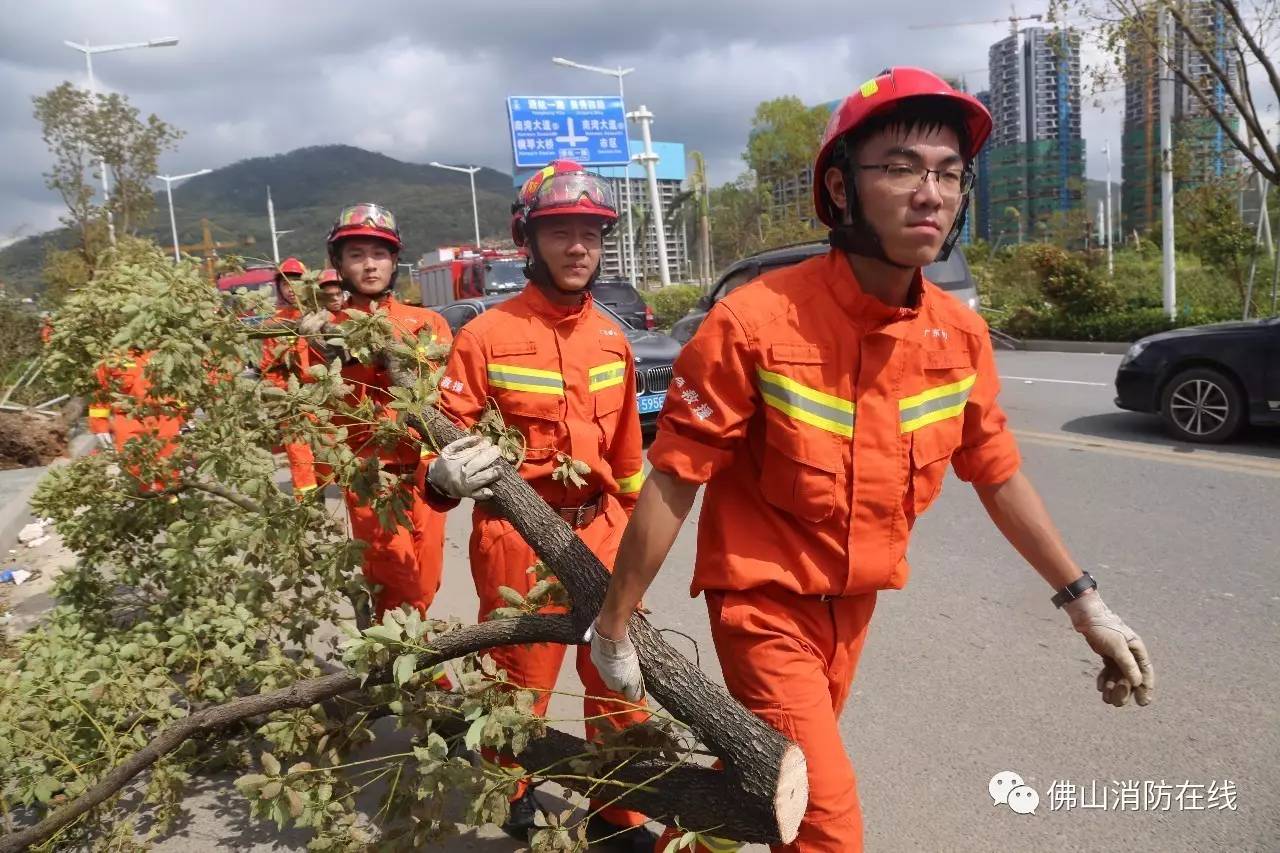 尋找最美消防人佛山消防馳援珠海抗擊颱風天鴿側記